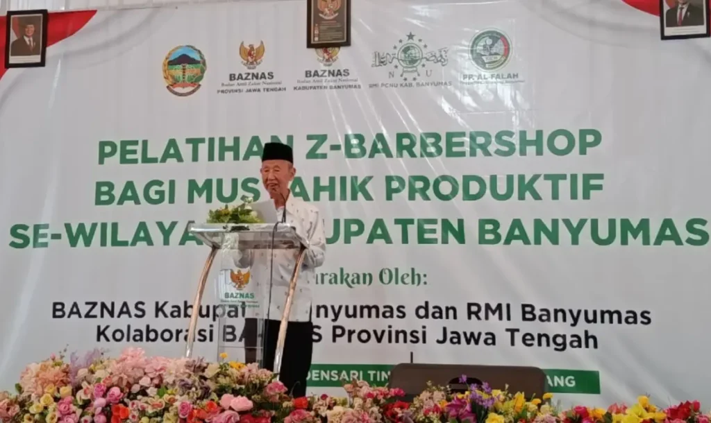 Santri Banyumas Belajar Pangkas Rambut Agar Jadi Muzaki Sukses