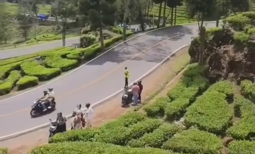 Polisi Minta Wisatawan Berani Tolak Jukir Liar Ciwidey Usai Video Pungli Viral!