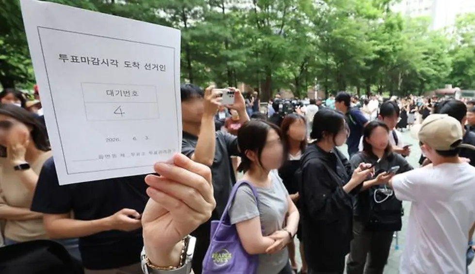 Puluhan Ribu Warga Demo Tuntut Pemilu Ulang di Korea Selatan