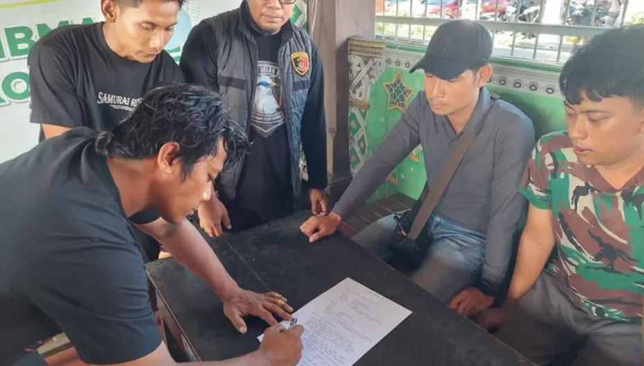 Senggolan Picu Perkelahian di Pelabuhan Gilimanuk Sopir Truk Pingsan
