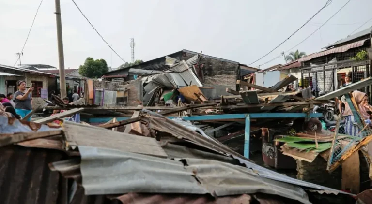 Bencana Cuaca Ekstrem Landa Sumut, Pemprov Ambil Alih Komando Darurat