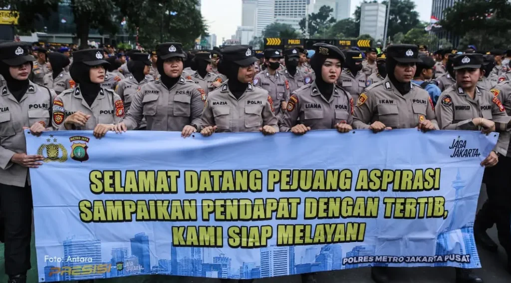 Polisi Kawal Demo di DPR Hari Ini, Terapkan Pengamanan Humanis Tanpa Tutup Jalan